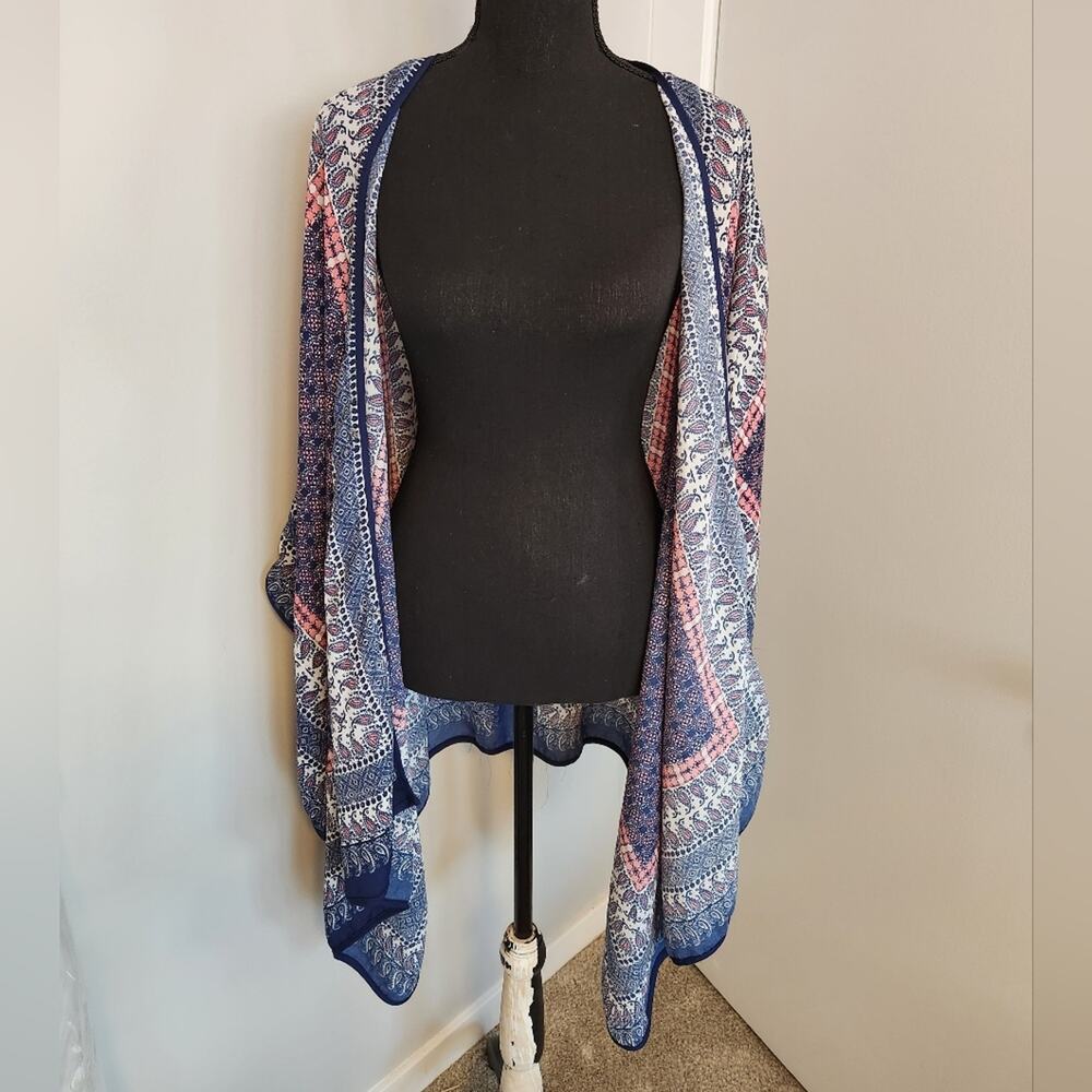 Multi colored shall/wrap - Picture 3 of 6